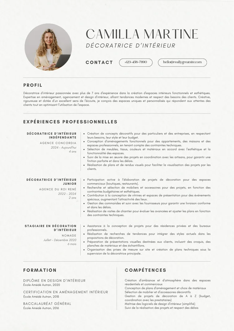 Modèle de CV Canva élégant