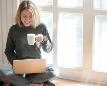 Comment faire un CV en 2025 ? Conseils, exemples gratuits