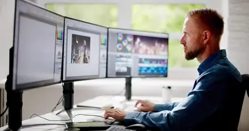 CV retoucheur photo : guide, conseils et exemples 2025