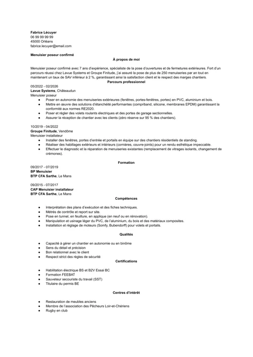 Exemple de CV de menuisier basique, sans photo