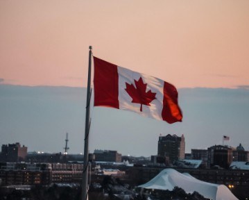 Exemple de CV canadien : refaire son CV pour le Québec