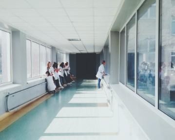 Lettre de motivation d'aide-soignante [hôpital / ehpad]