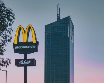 Lettre de motivation McDo [exemple avec / sans expérience]