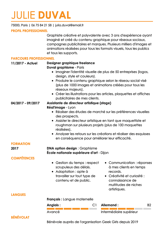 Modèle de CV moderne structuré avec touches orange
