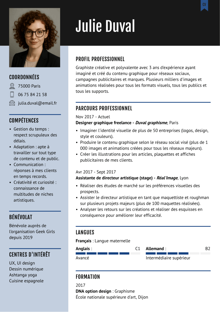 Modèle de CV professionnel avec photo et colonne latérale