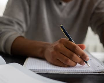 Objectif professionnel de CV : 8 exemples à copier en 2025